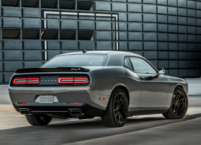 Dodge Challenger com tração integral é previsto para antes de 2018 1