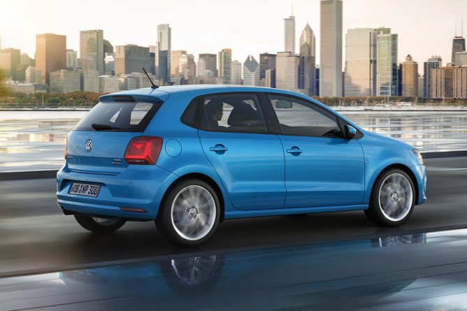Europa- Volkswagen Polo recebe atualização no visual e novos motores na linha 2014 3