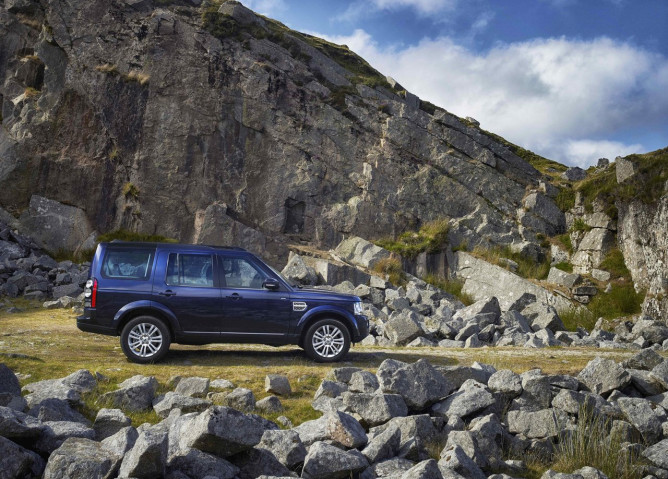 Land Rover aproveita Salão de Genebra e anuncia surgimento de nova família Discovery